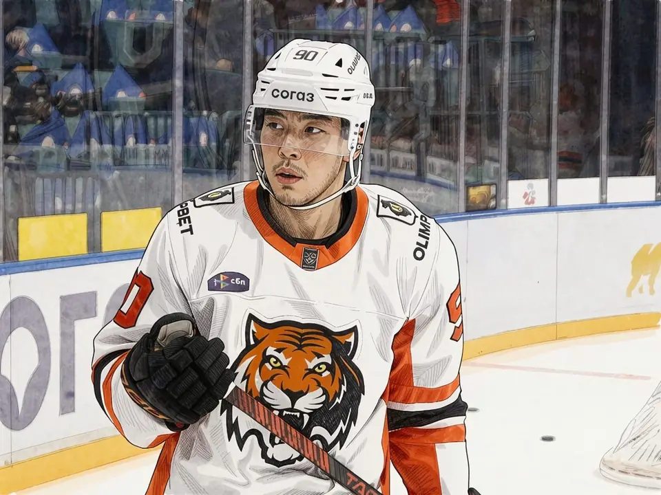 Oleg Li im Amur-Trikot mit Tigerlogo auf dem Eis