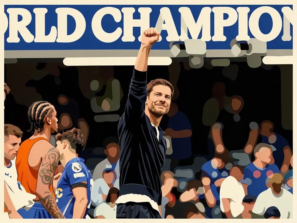 Chelsea-Spieler in blauen Trikots feiern Sieg. Trainer hebt die Faust. «WORLD CHAMPION»-Schild sichtbar