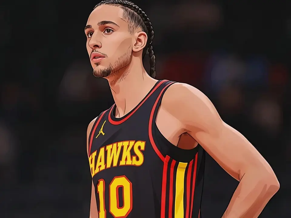 Atlanta Hawks Forward Zacharie Risacher in schwarzem Trikot mit der Nummer 10 im Spiel.