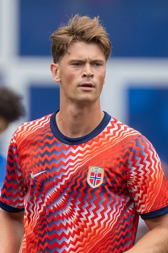Henrik Sælebakke Falchener
