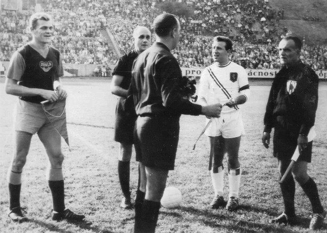 Valletta F.C. skipper Frankie Zammit (second from right) prior to a 1963–64 European Cup match against Dukla Prague at the Juliska Stadium.