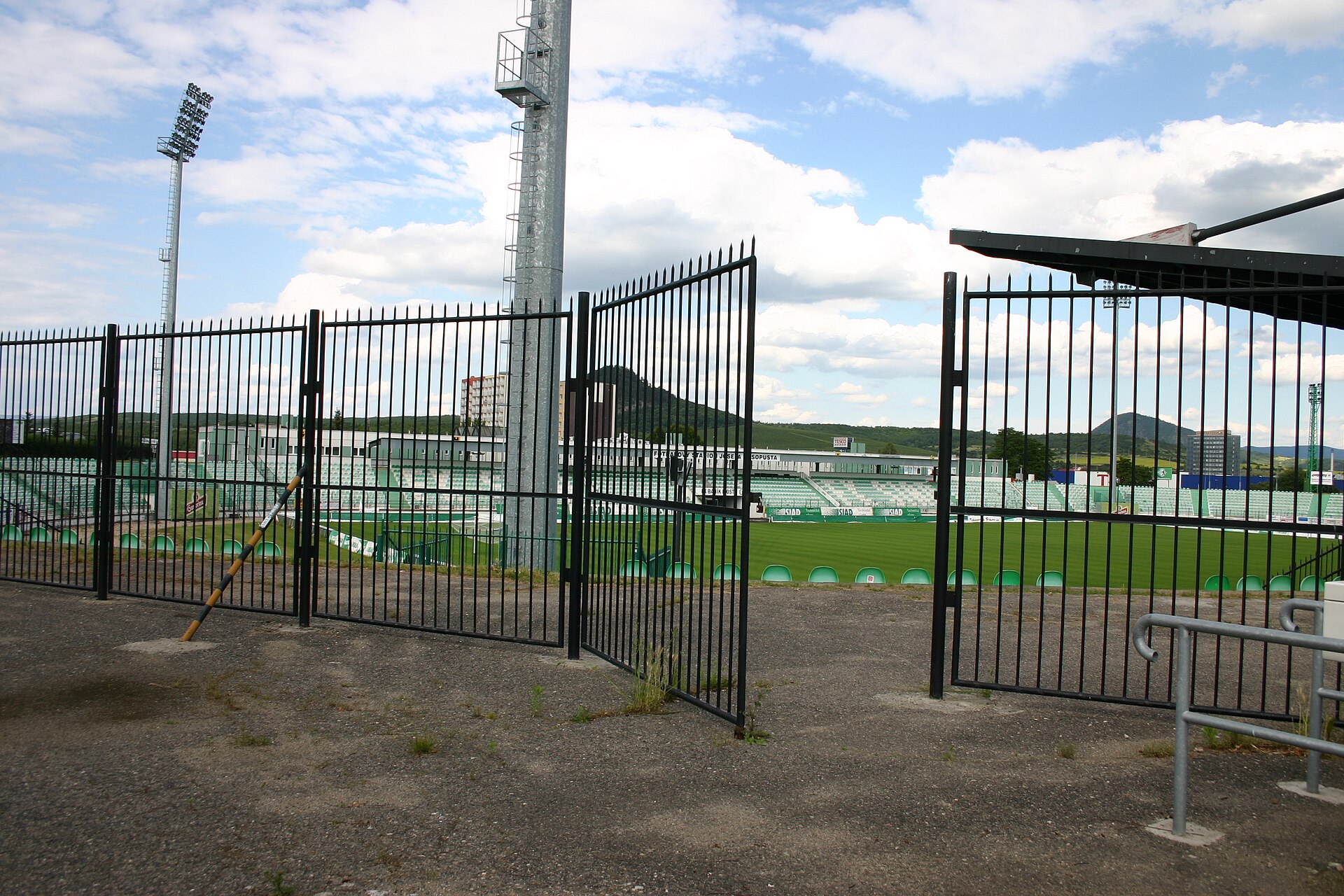 Fotbalový stadion v Mostě