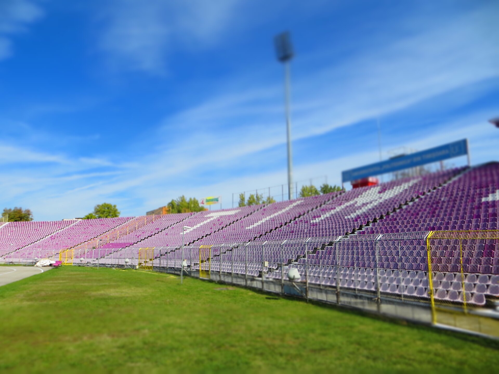 Stadionul Dan Păltinişanu