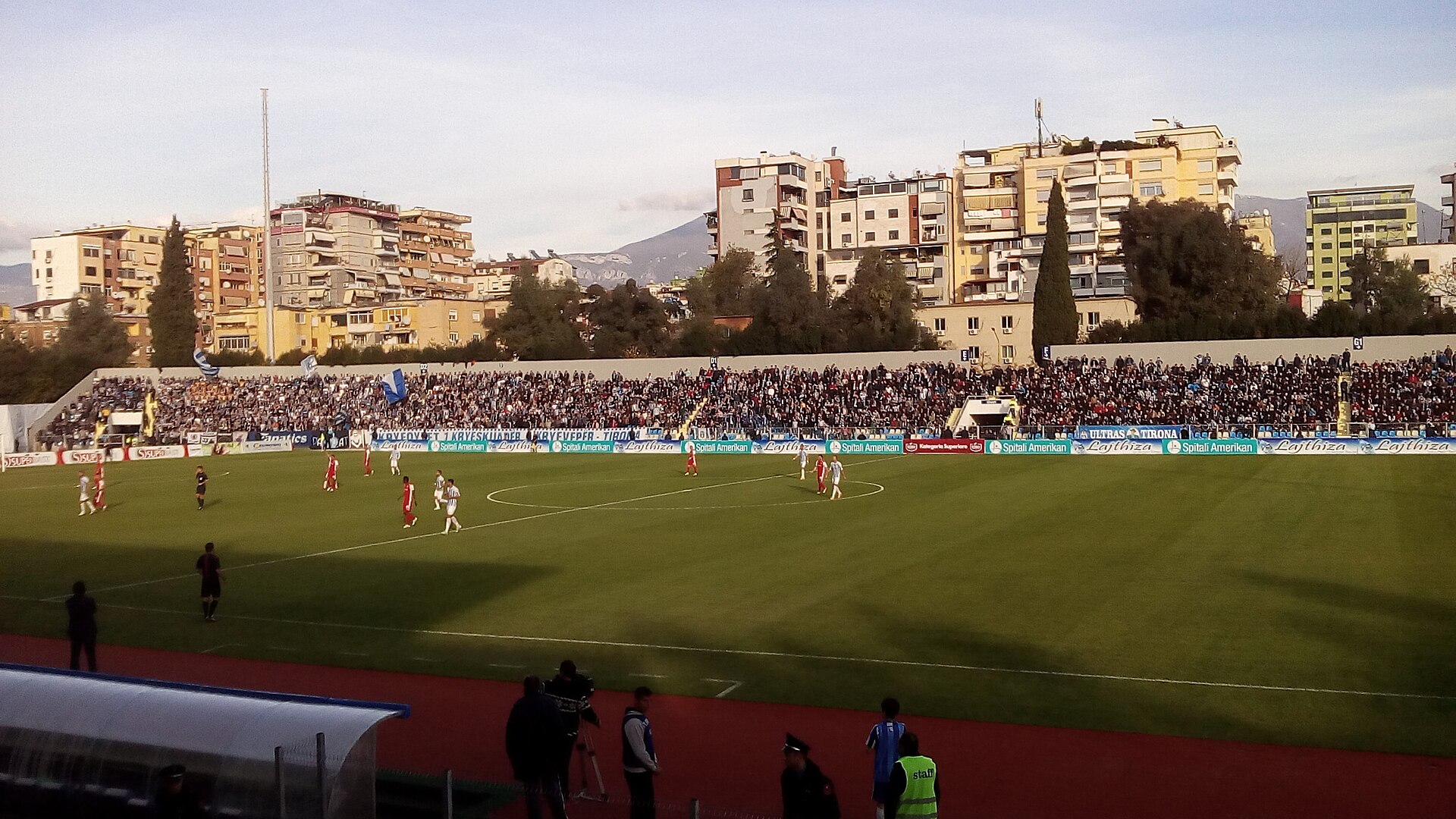 Ingaural match of Selman Stërmasi Stadium.