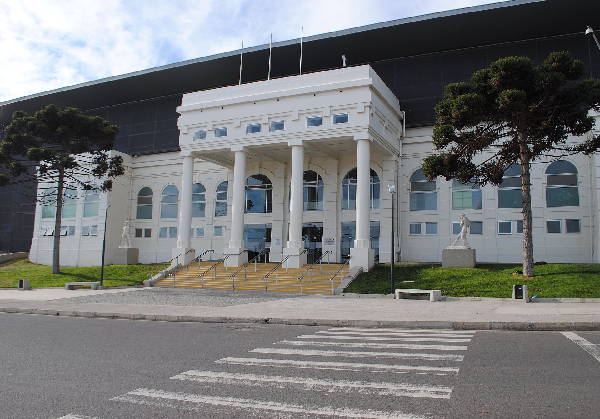 Frontis del Estadio Elías Figueroa Brander, ubicado en Playa Ancha, Valparaíso, Chile.