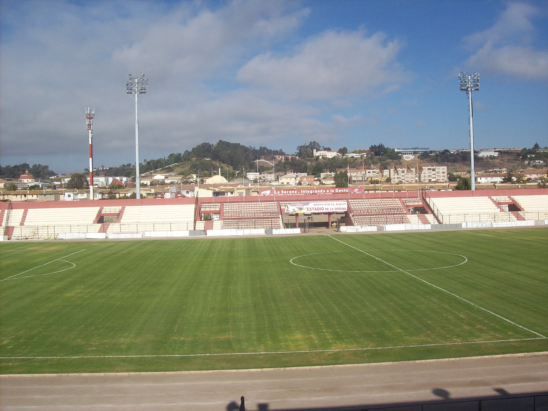 Estadio La Portada