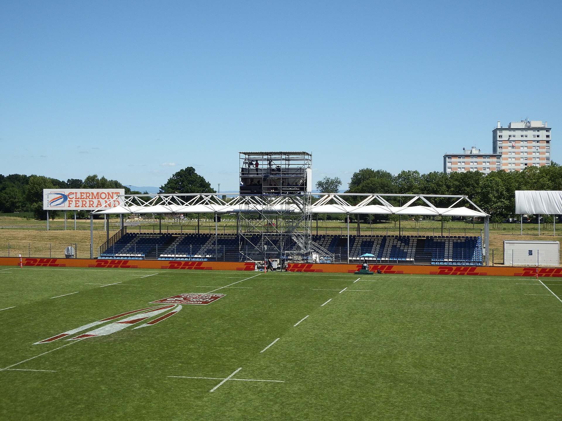 2017 France Women's Sevens ‒ 25 June 2017, Stade Gabriel Montpied . Match between: Ireland women's national rugby sevens team ‒ United States women's national rugby sevens team