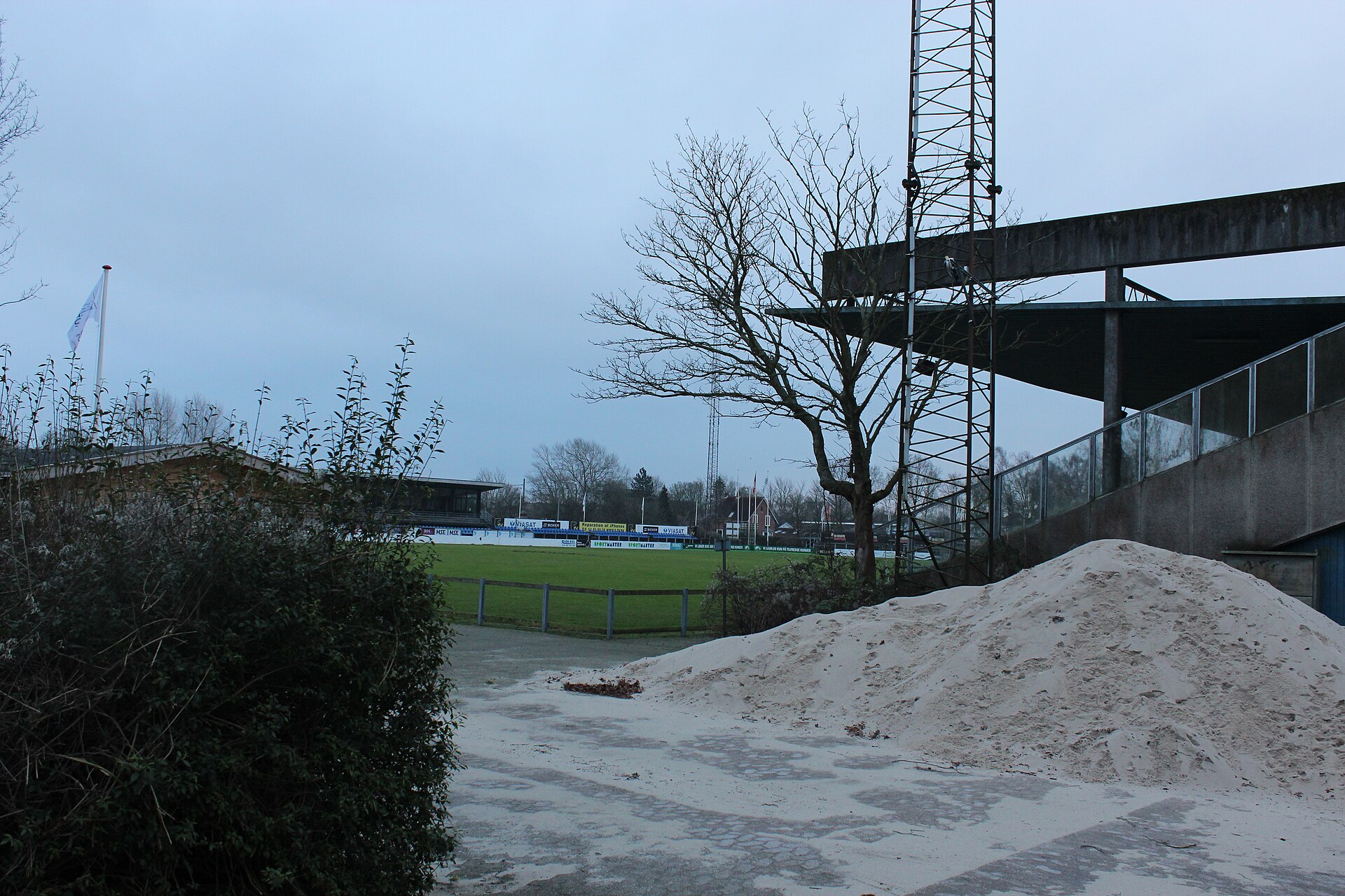 Nykøbing Falster Idrætspark hjemmebane for Nykøbing FC.