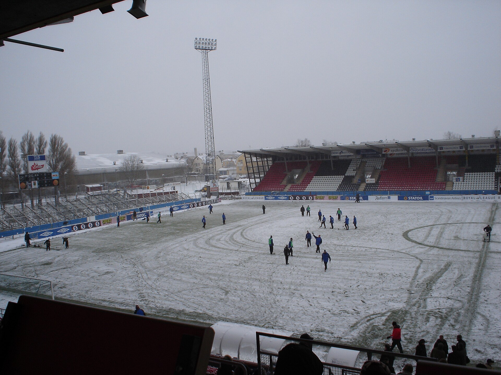 Behrn arena, en snöig februaridag 2005.