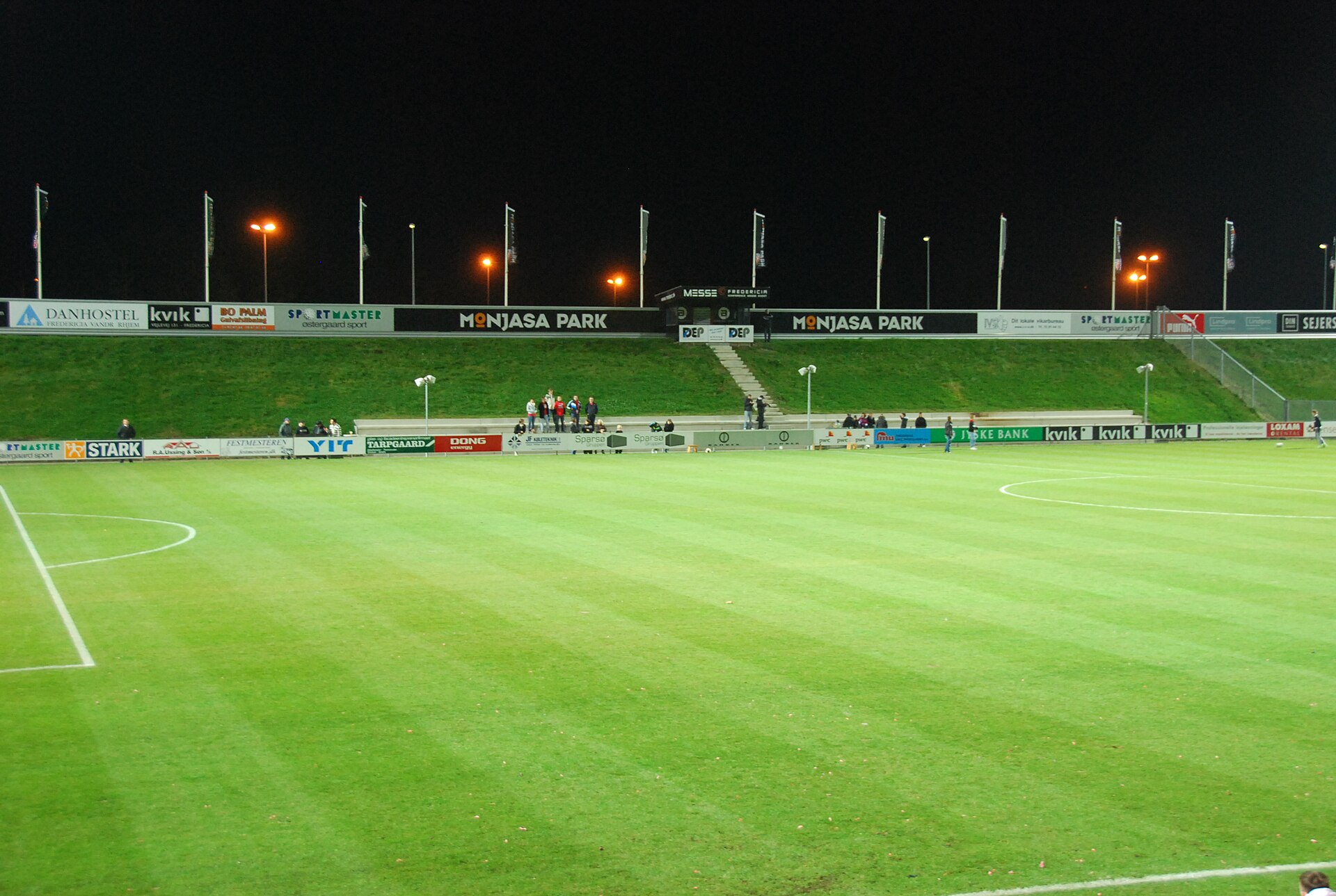 Monjasa Park før 1. divisionskampen imellem FC Fredericia og Viborg FF .