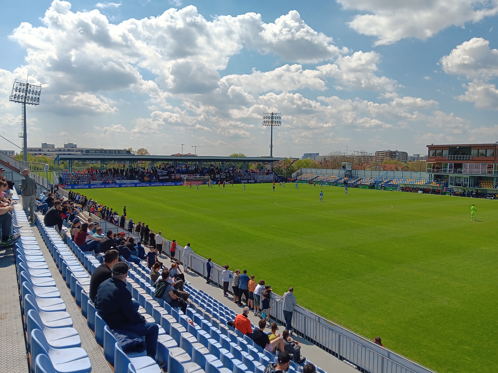 Стадионул Анжел Йорданеску