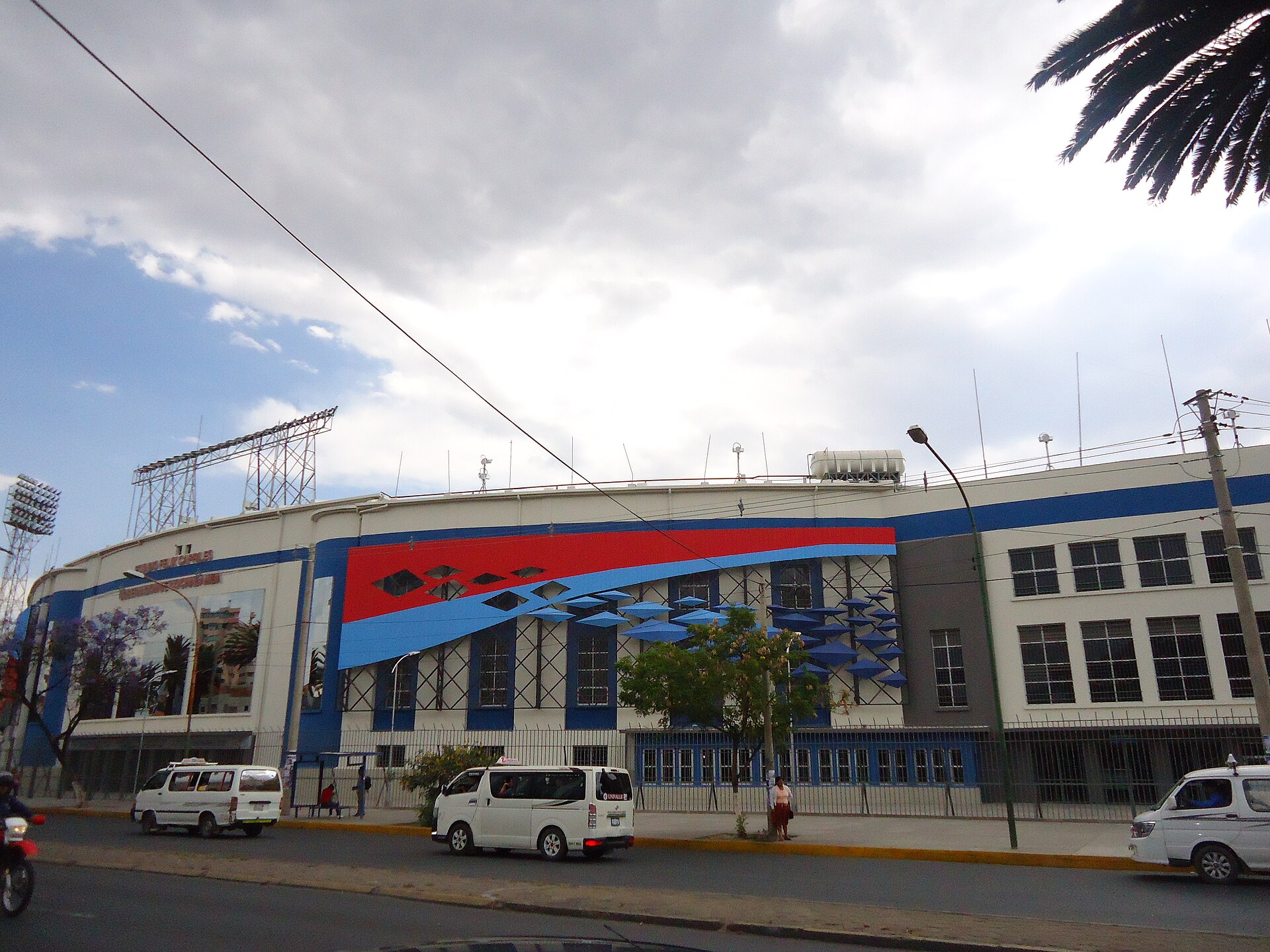 This medium shows the protected monument with the number C/00-186 in Bolivia.