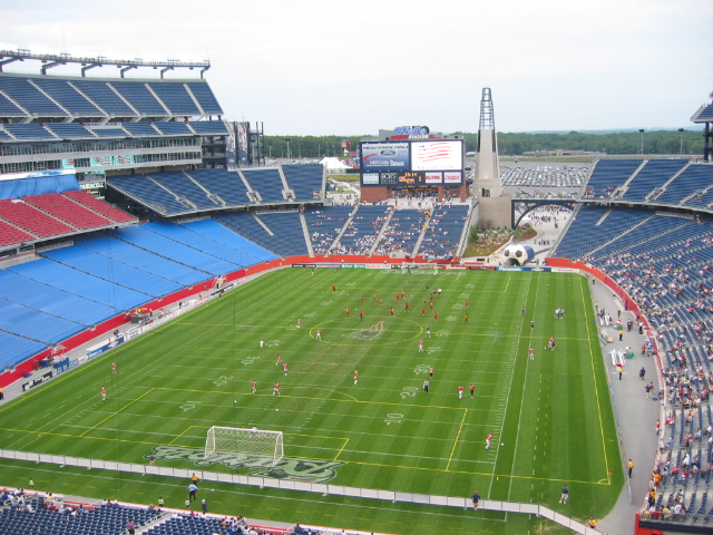 Gillette Stadium during a poorly-attended New England Revolution v. Chicago Fire soccer game. Photo taken by Dudesleeper on August 30, 2003. 19:18, 28 September 2006 . . Dudesleeper . . 640×480 (213,880 bytes)
