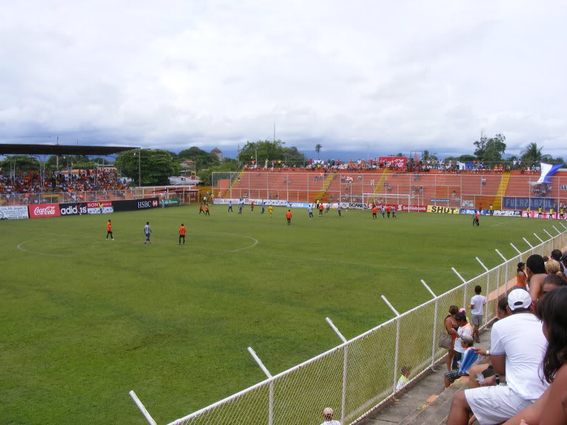 Estadio Miguel "Lito" Pérez de Puntarenas