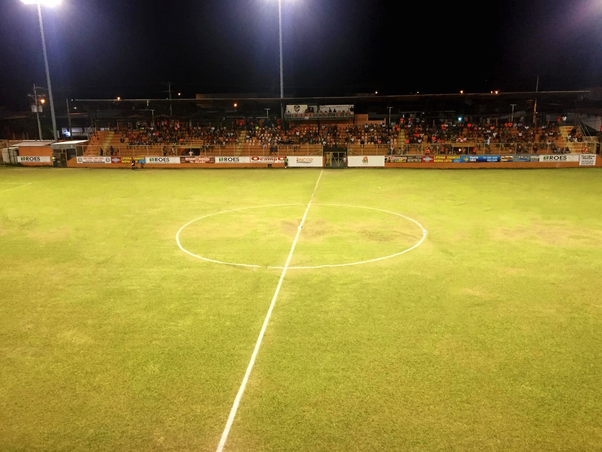 20-01-2018. Estadio Miguel Ángel "Lito" Pérez, sede del Puntarenas FC.
