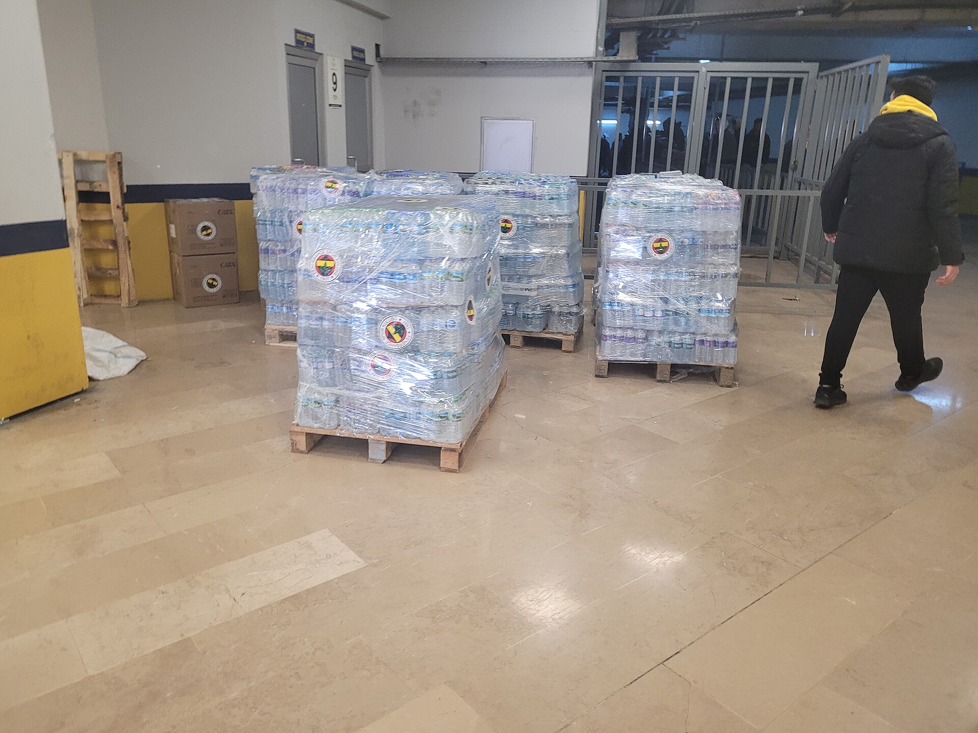 Aid collected in Fenerbahçe Stadium, Istanbul for the 2023 Gaziantep-Kahramanmaraş earthquakes 20230210 (1)