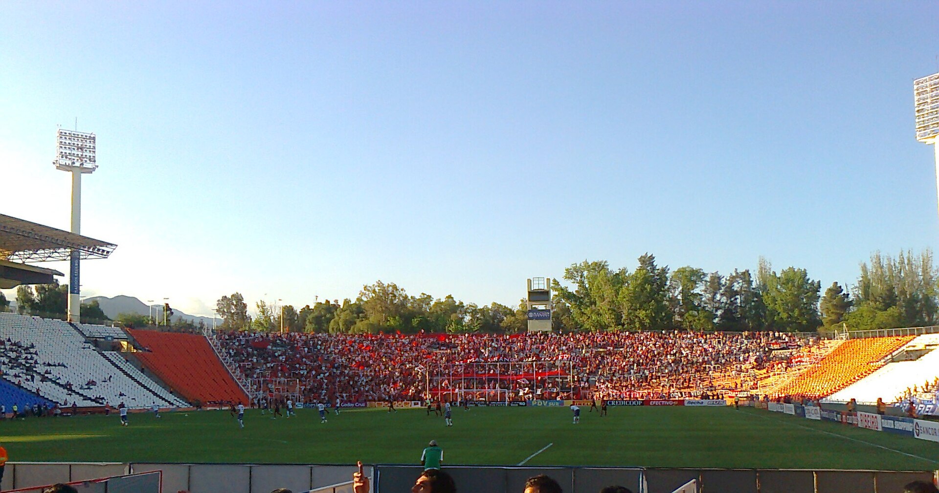 Estadio Malvinas Argentinas durante una disputa entre Newell's Old Boys y Club Atlético Godoy Cruz.
