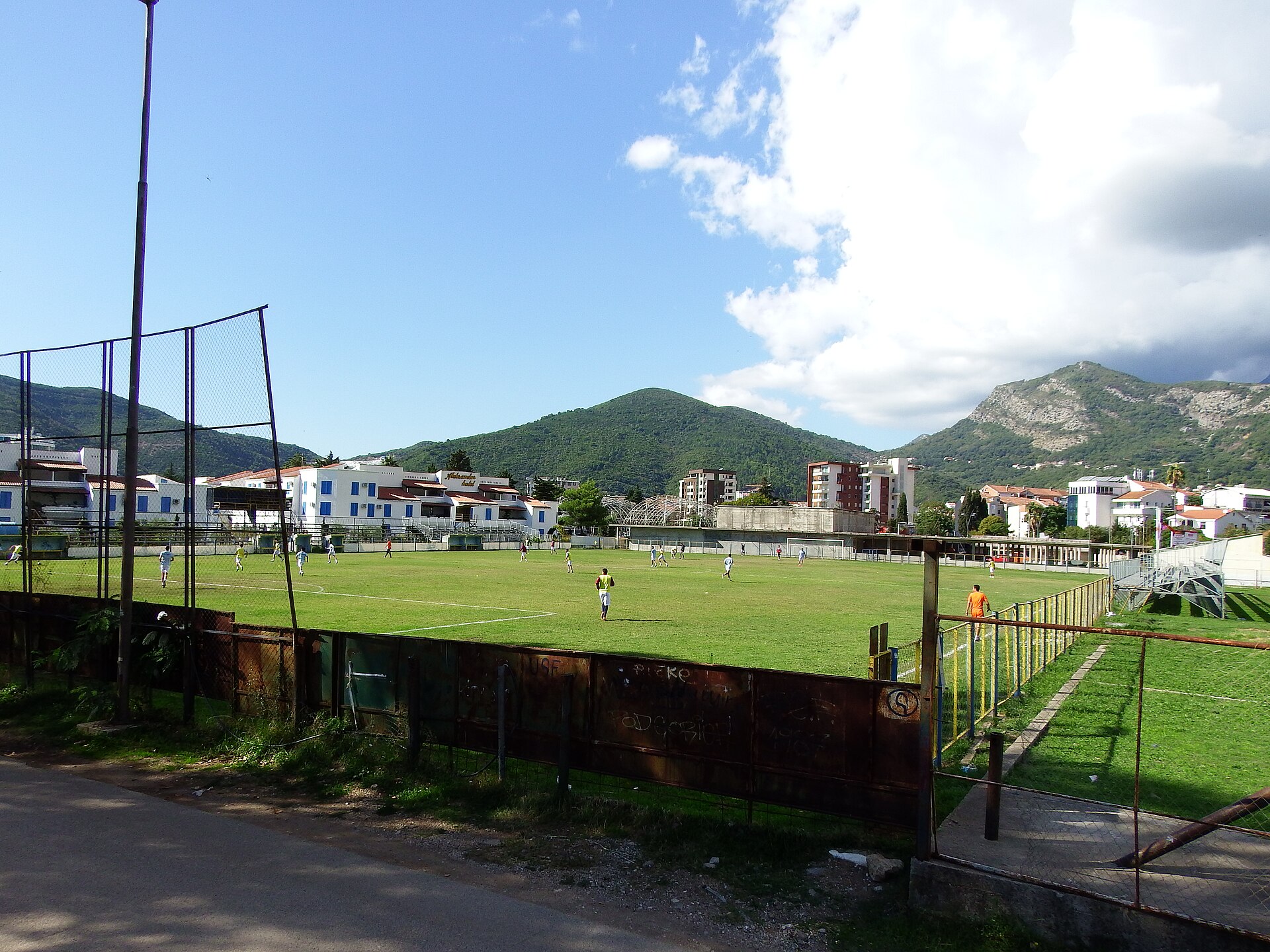 Lugovi