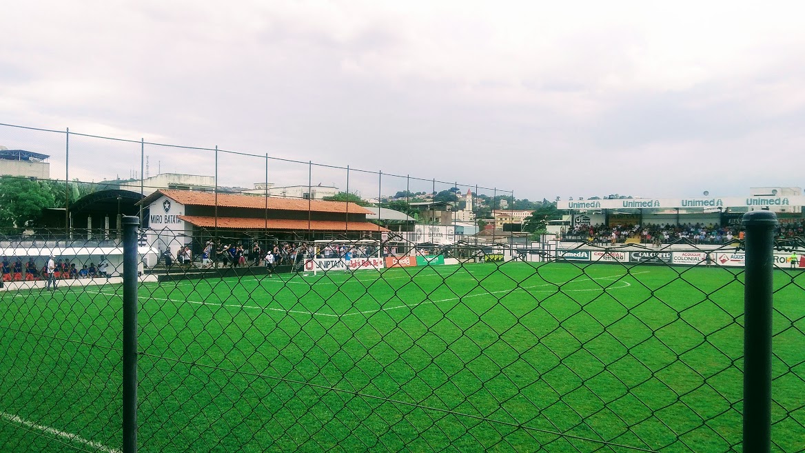 Foto do estádio Joaquim Portugal, foto tirada durante o primeiro jogo da final da Segunda divisão do mineiro de 2018.