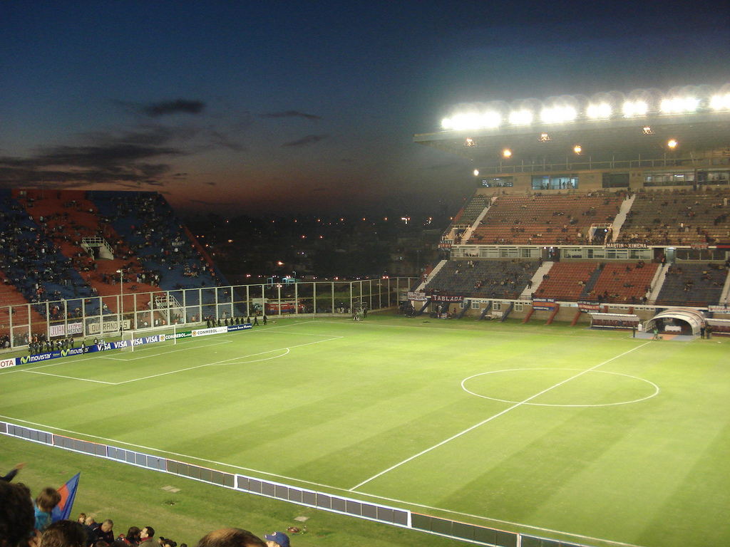 Estadio Pedro Bidegain ("Nuevo Gasómetro"). San Lorenzo 2 - River Plate 1 (2008).