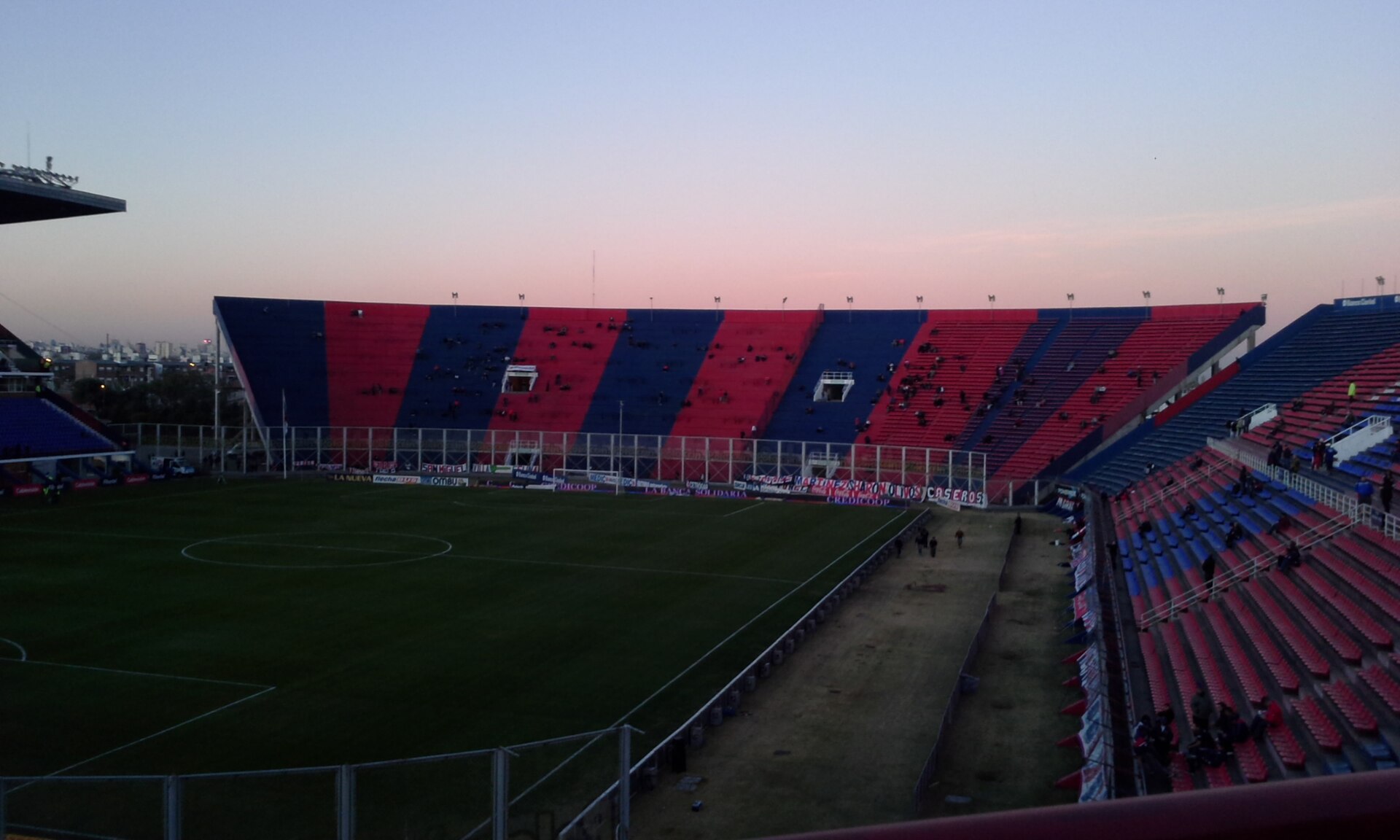 Platea Este Nuevo Gasometro (San Lorenzo de Almagro)