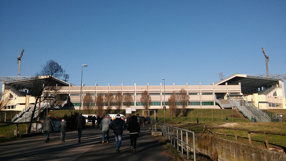 Außenansicht des Stadions