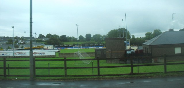 Pitches at the grounds of Dungannon Swifts Football Club Dungannon Swifts, currently top of the league, play in the same league as Glentorran and Lingfield. http://www.dungannonswiftsfc.co.uk/index.php