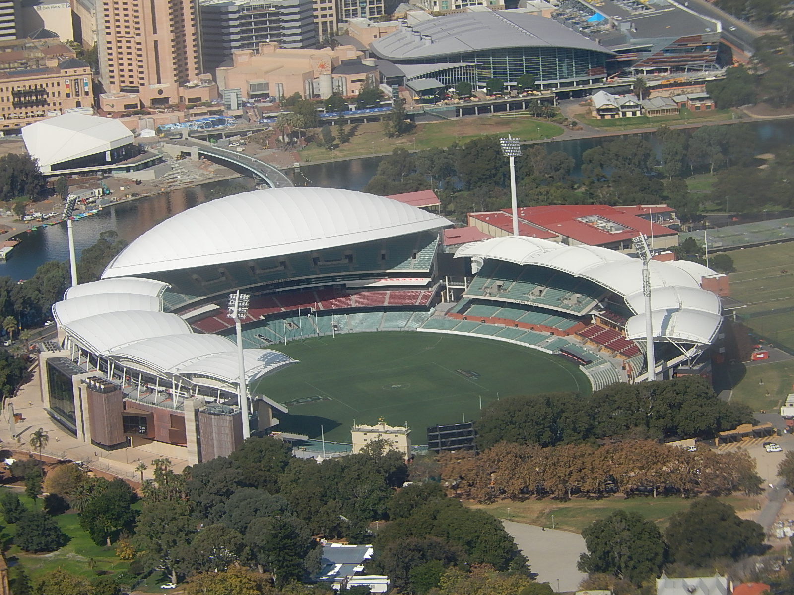 The New Oval
