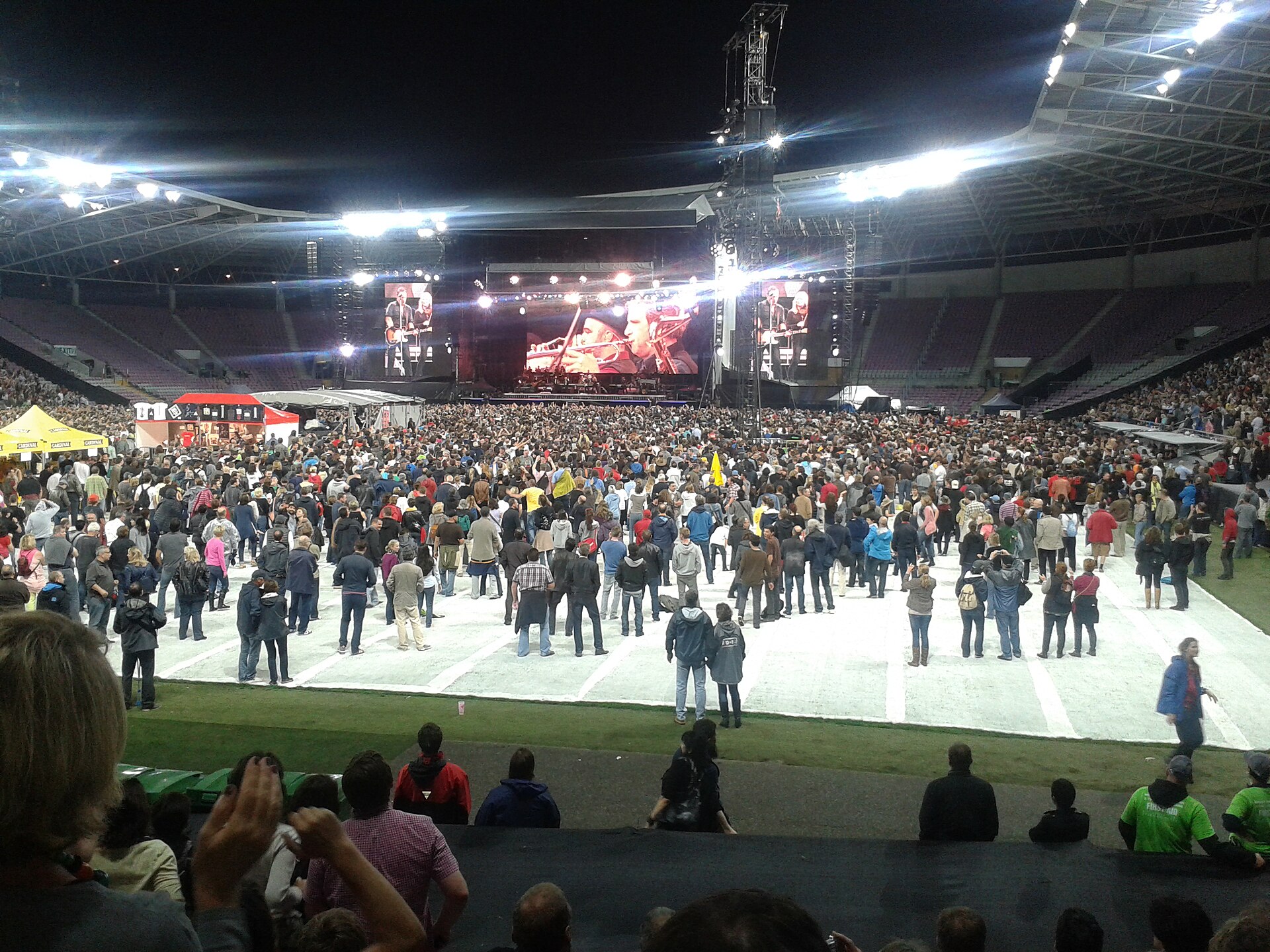 Concert de Bruce Springsteen, sous la pluie, au Stade de Genève le 3 juillet 2013 (Wrecking Ball World Tour 2012/2013).
