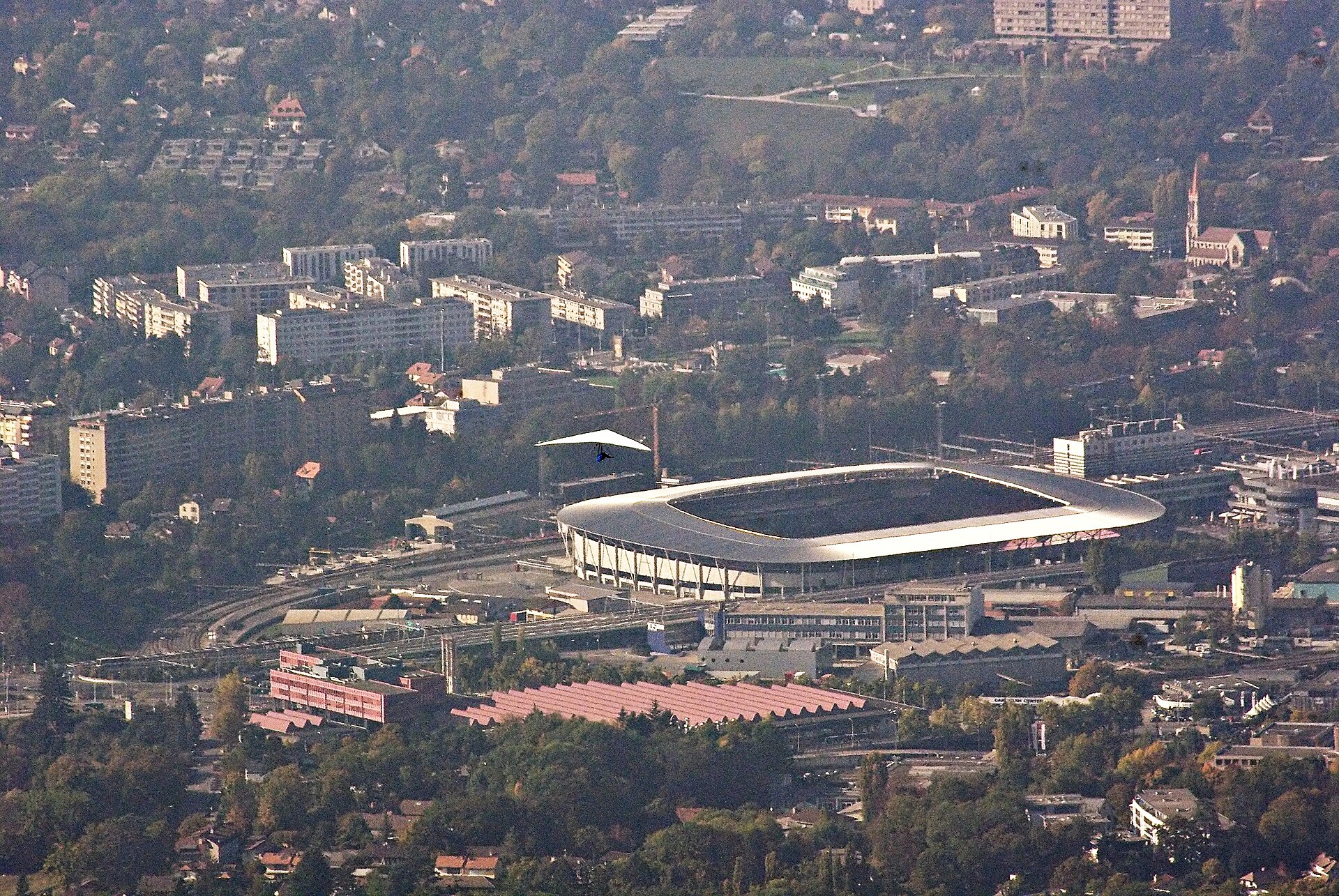 Hangglider over the Geneva Stadium.
