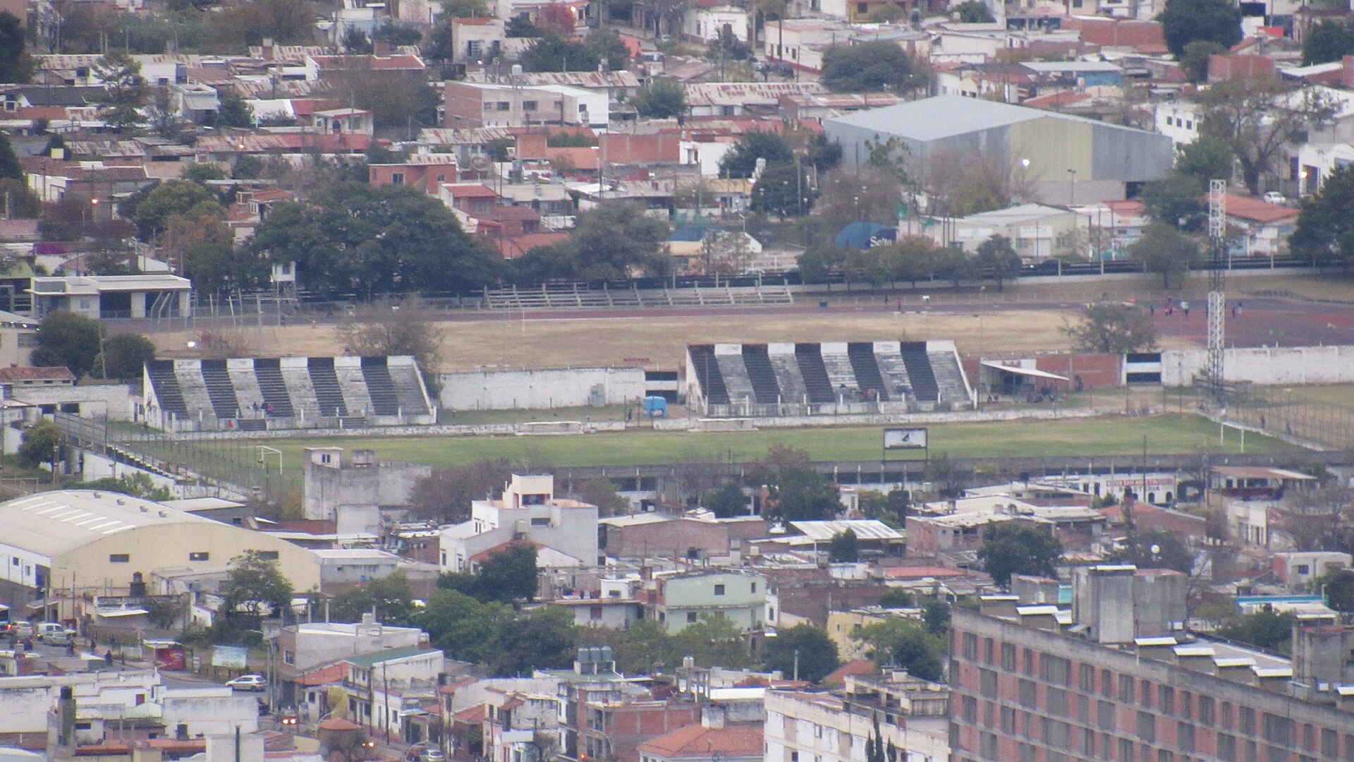Estadio Doctor Luis Güemes de Central Norte desde el Cerro San Bernardo, Salta, Argentina