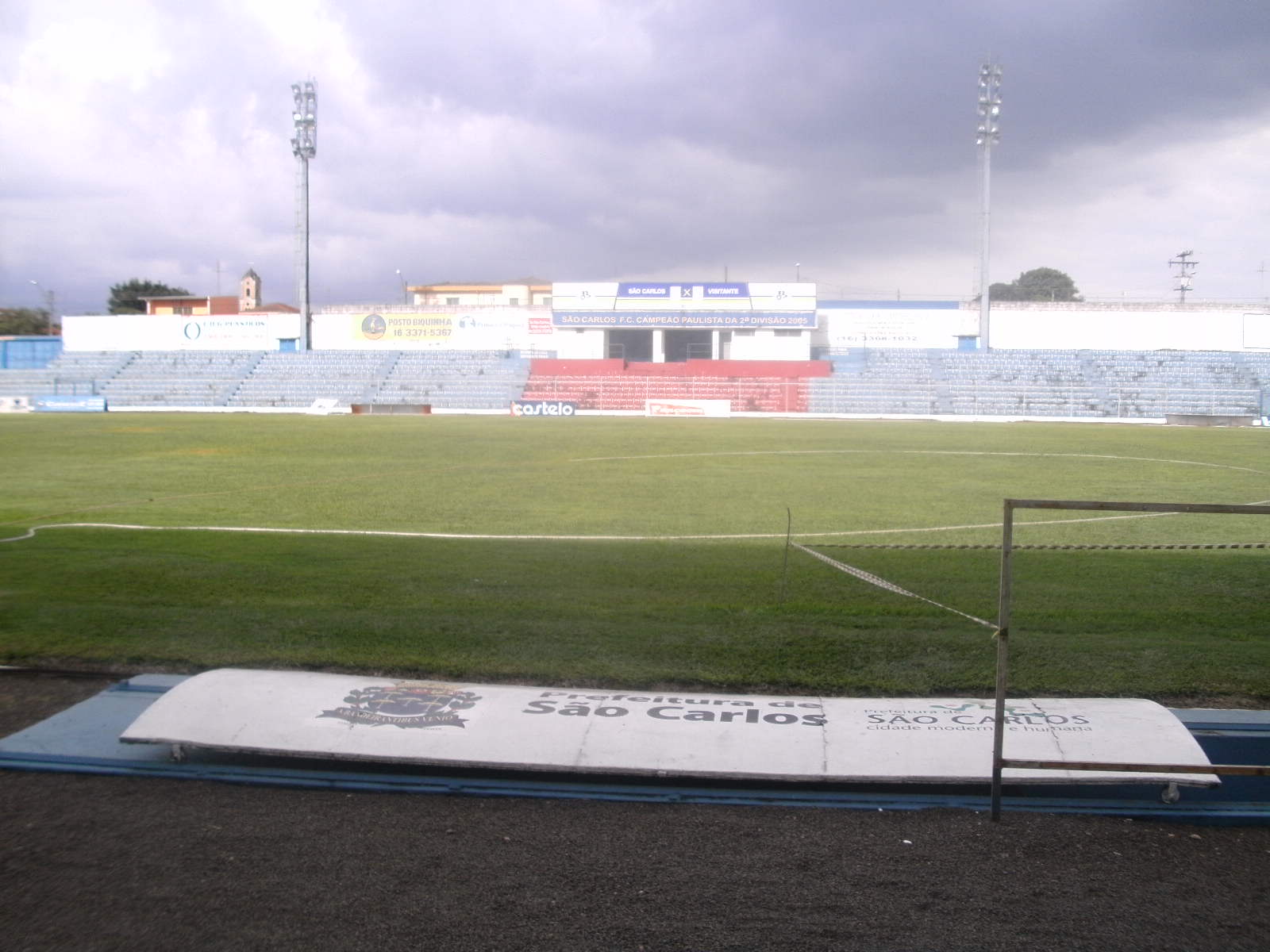 Patinhas esteve aqui - Estadio do São Carlos 3