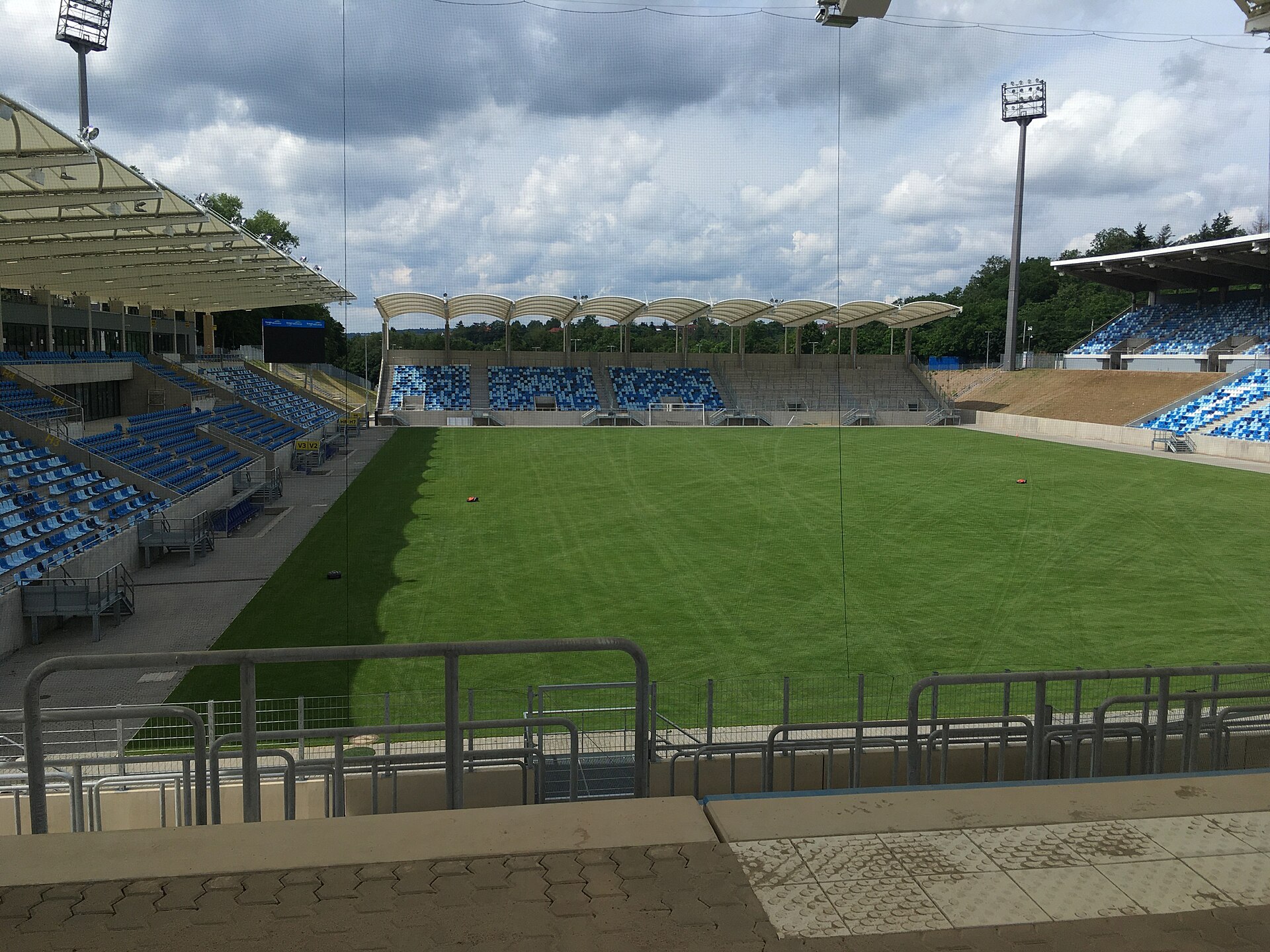 Ludwigspark, Blick von der Osttribüne