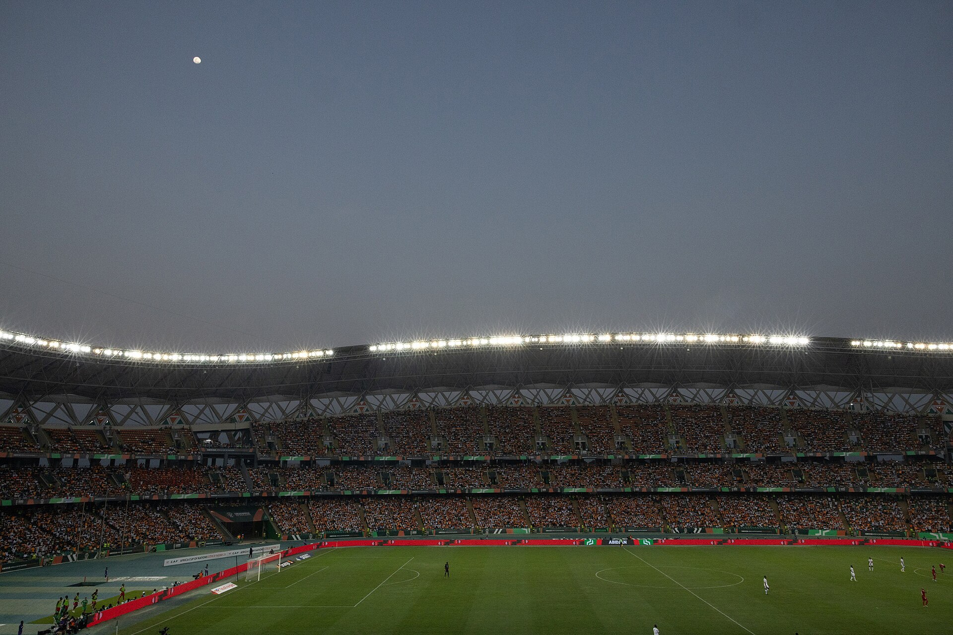 Secretary Antony J. Blinken attends the Côte d’Ivoire-Equatorial Guinea Men’s Africa Cup of Nations match with Ivorian Prime Minister Robert Beugré Mambé in Abidjan, Côte d’Ivoire, January 22, 2024. (Official State Department photo by Chuck Kennedy)