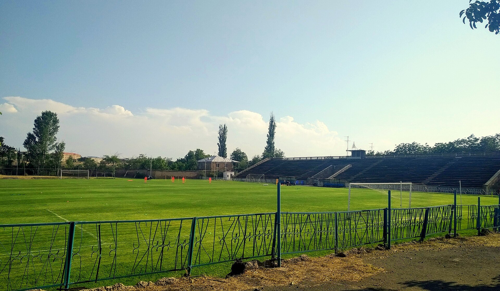 Kasakhi-Marzik-Stadion (Aschtarak)