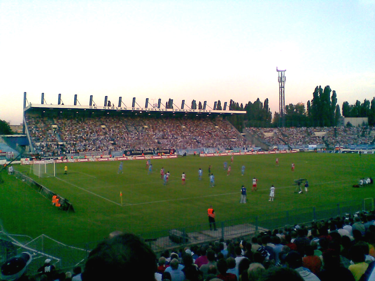 First match, Third qualifying round, 2009–10 UEFA Champions League ŠK Slovan Bratislava - Olympiakos FC 0-2 (0-2)