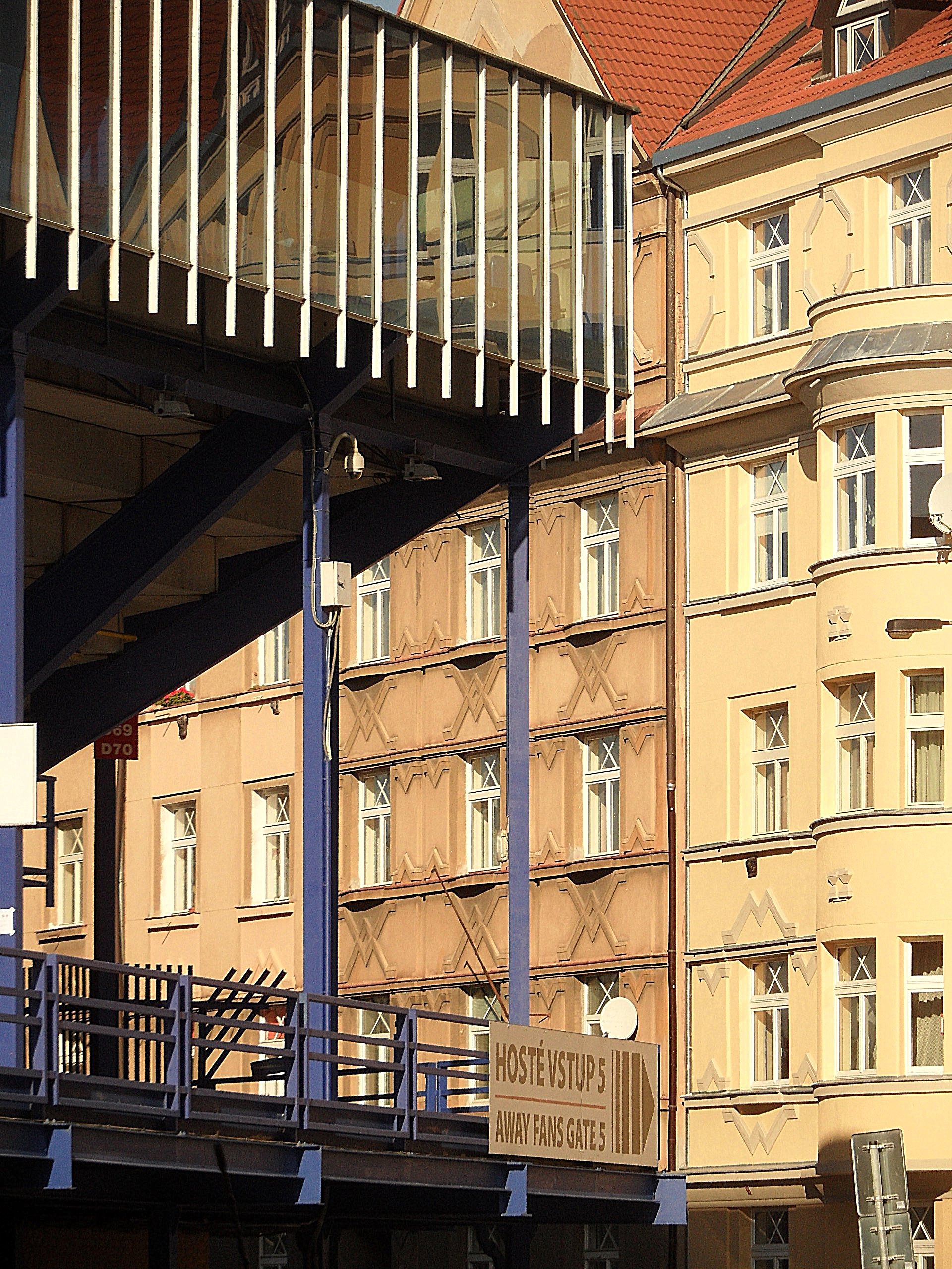 Prague: Stadion Letná (Generali Arena officially), residential area round north east corner; October 2016