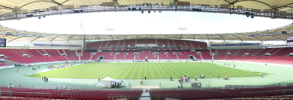 Stuttgart de:Gottlieb-Daimler-Stadion am Tag der offenen Tür 2007