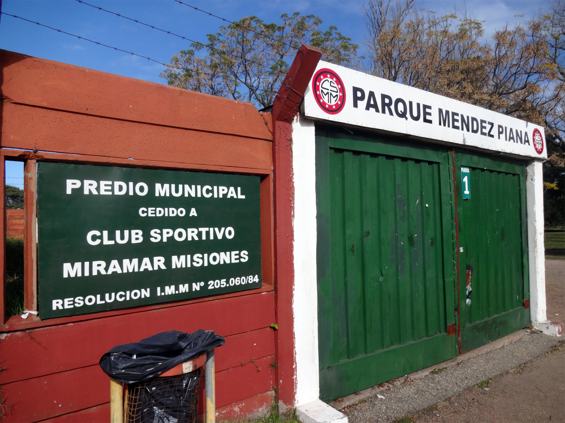 The Parque Luis Méndez Piana Stadium in Montevideo . Facade.