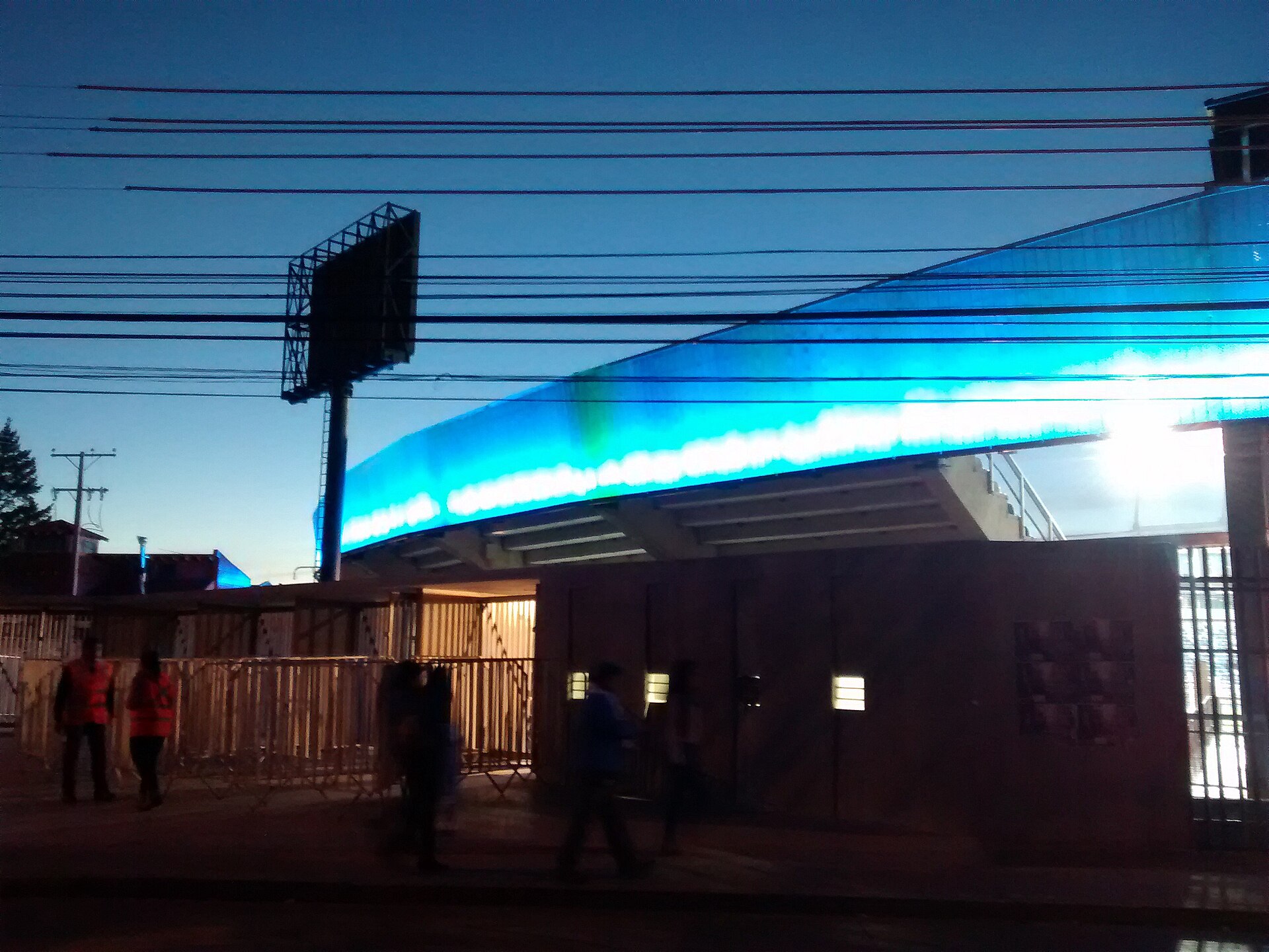Tomada el 13 de agosto de 2014, desde la calle Ramón Freire, en partido de O'Higgins versus Barnechea por la fecha 1 de la fase grupal de la Copa Chile 2014-2015.