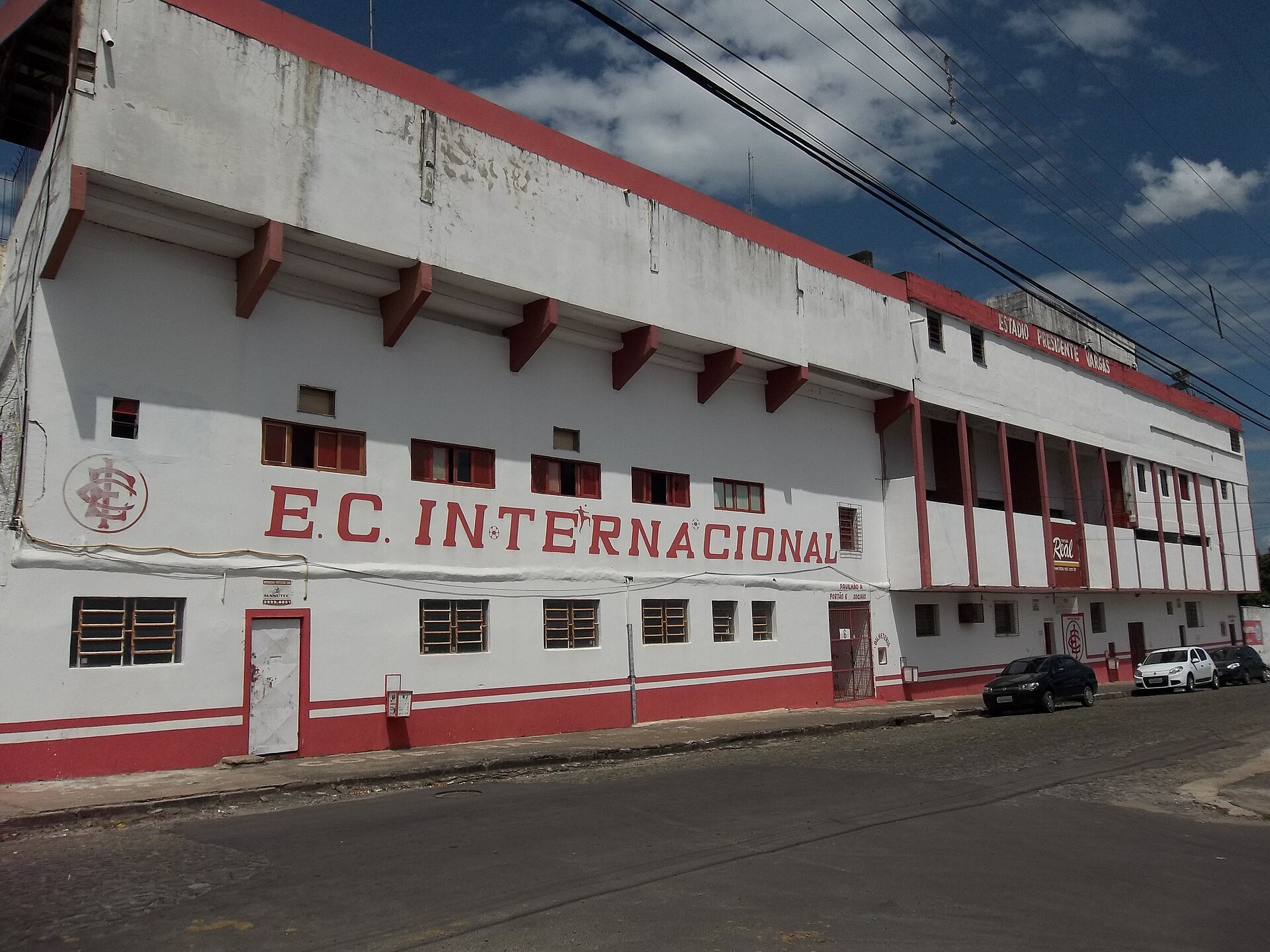 Estádio Presidente Vargas. Esporte Clube Internacional, Noal, Sede, Santa Maria, Rio Grande do Sul, Brasil