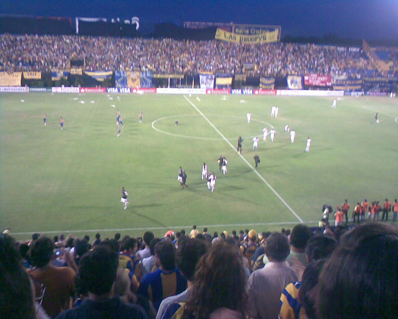 Estadio Feliciano Caceres, Luque, Paraguay