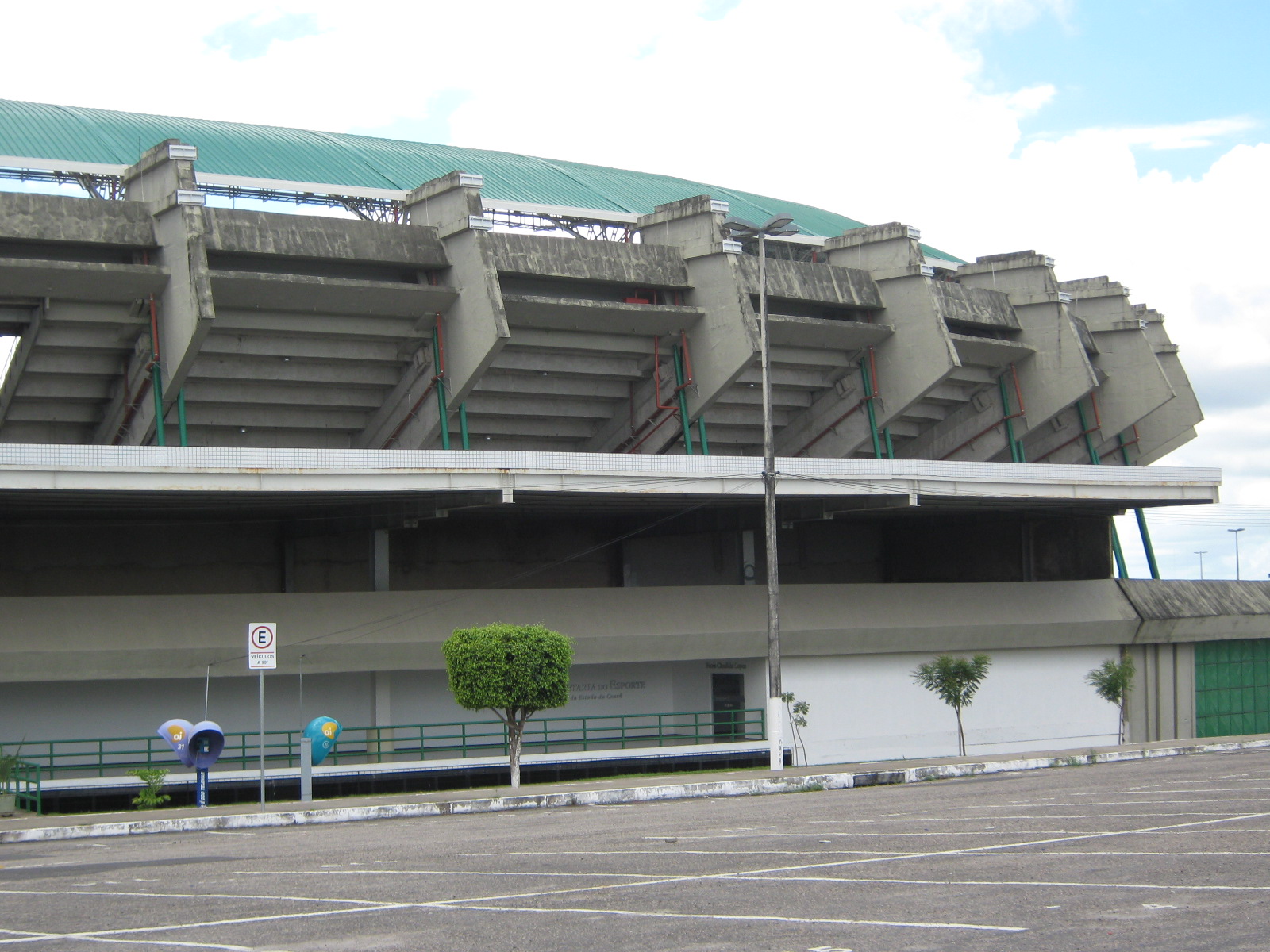 This stadium will be closed for refurbishment and will be one of the stadiums for Brazil 2014 FIFA Wold Cup