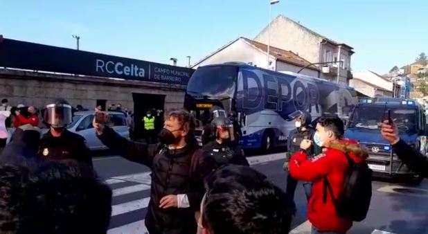 La Coruña Sports Bus at the Barreiro Stadium (Vigo).