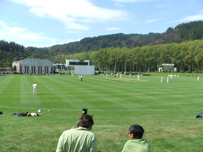 Otago play Northern Districts at the University Oval , Dunedin, New Zealand, in February 2007. Edmund Anscombe's former Exhibition Art Gallery is centre left, New Zealand Historic Places Trust Register number 2149 . Photograph by James Dignan ( User:Grutness ).