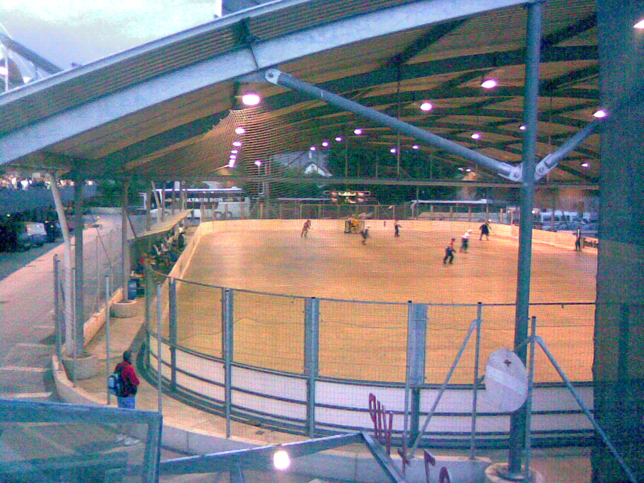 überdachte Außeneisfläche, Eisstadion Graz-Liebenau