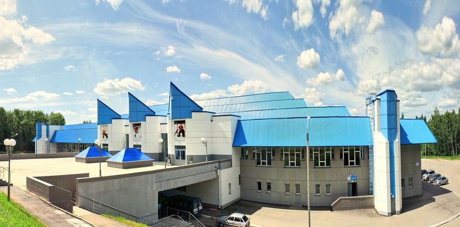 Ледовый дворец "Олимп-арена" в городе Кирово-Чепецке