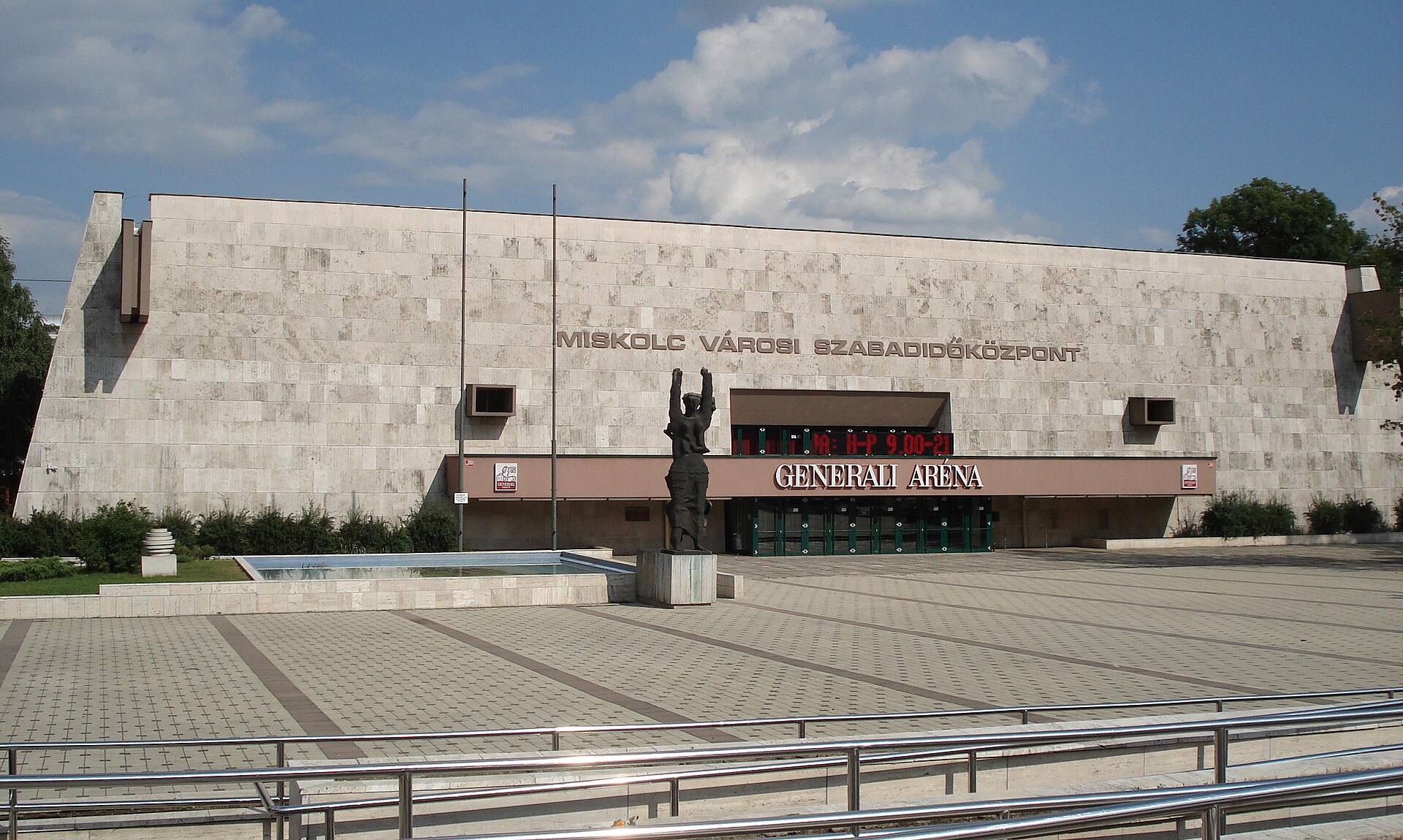 Sport-hall, Miskolc, Hungary (2011)