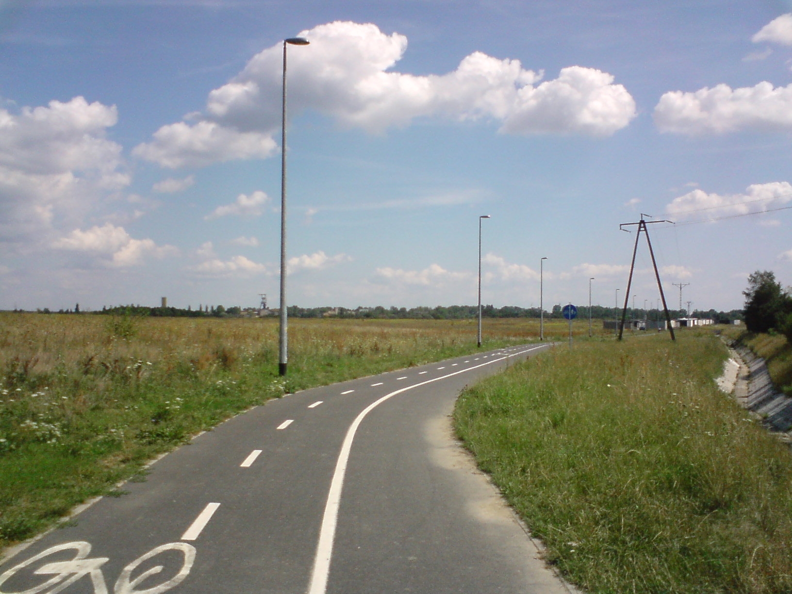 Droga rowerowa na krańcu Lubina