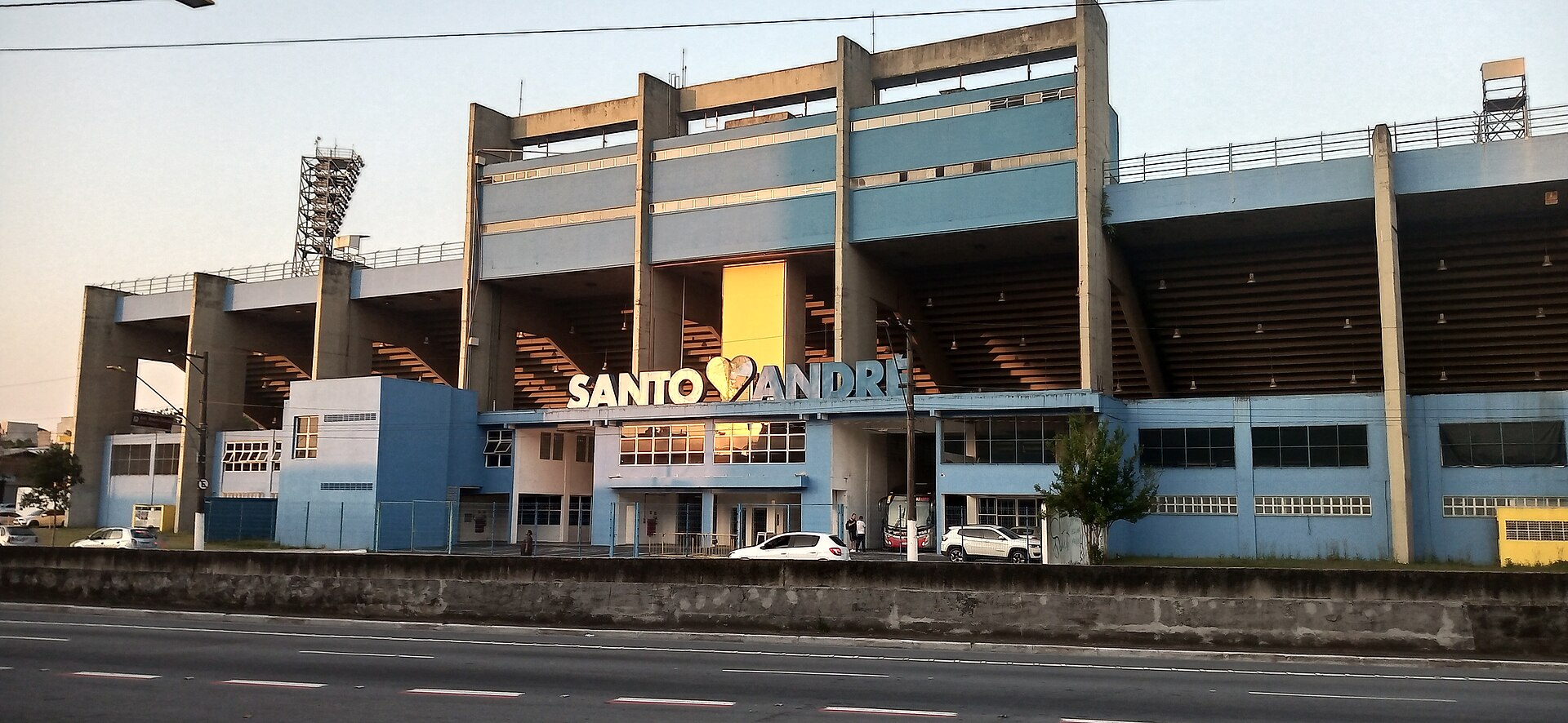 Letreiro Eu Amo Santo André no Estádio Bruno José Daniel, Santo André.